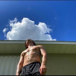 Meet your Posher, Cameron